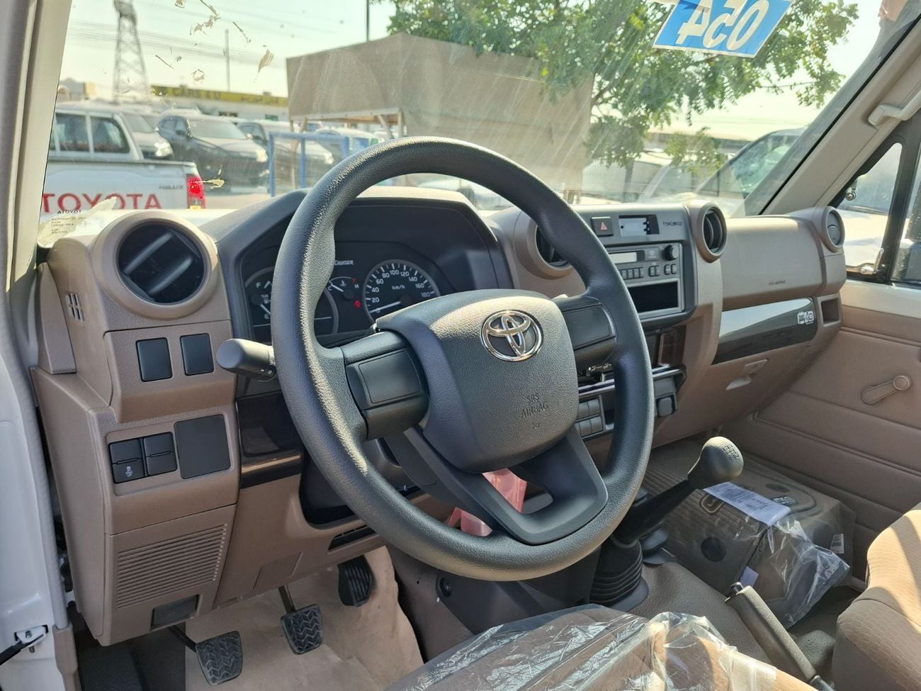 تويوتا لاند كروزر بيك آب Toyota LC Pickup 2.8L 2025 MT SC White Diesel GCC