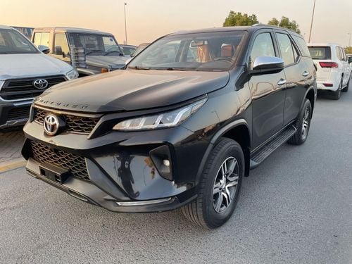 تويوتا فورتونر EXR 2.7L (160 HP)