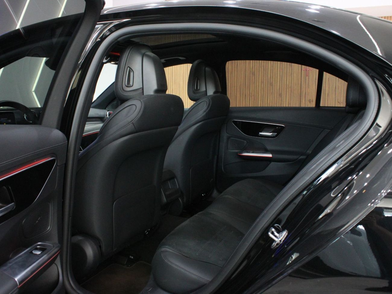 مرسيدس بنز C 300 CDI