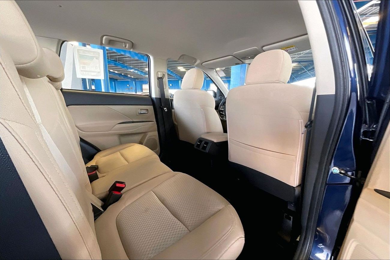 ميتسوبيشي آوتلاندر GLX Midline | شامل الضمان | 0 ﺪﻔﻋﺓ ﺃﻮﻟﻯ