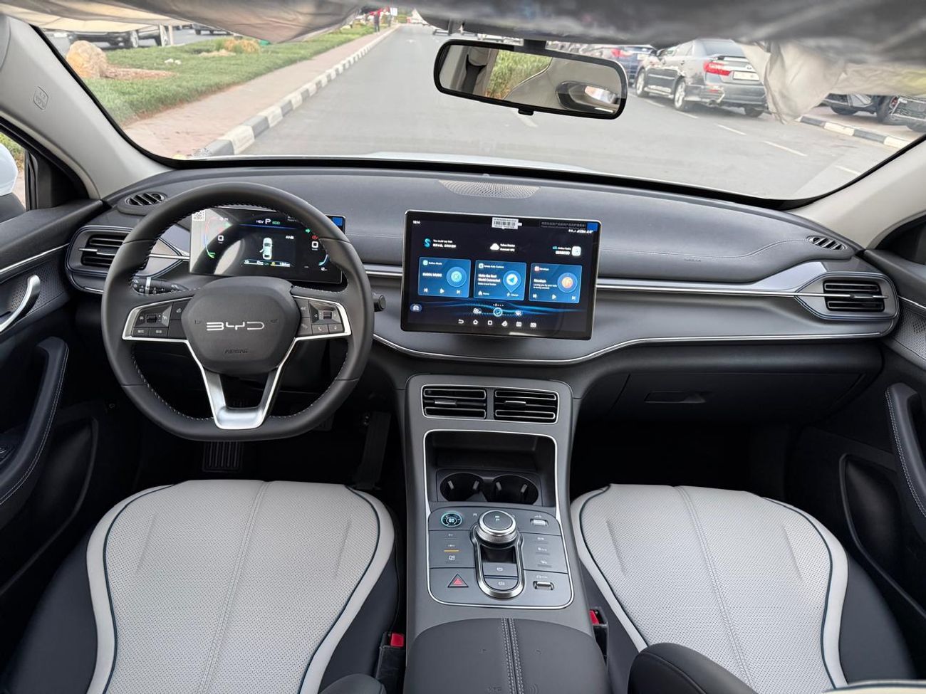 BYD Destroyer 05 2025 BYD DESTROYER 05 DM-i PLUG IN HYBRID with SUNROOF