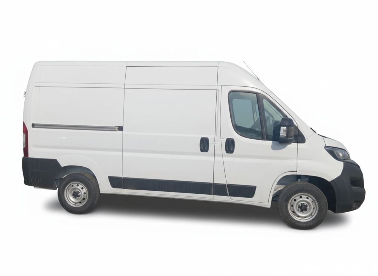 Peugeot Boxer PEUGEOT BOXER2.2L -L4H3 TURBO BLUE HDi MY26