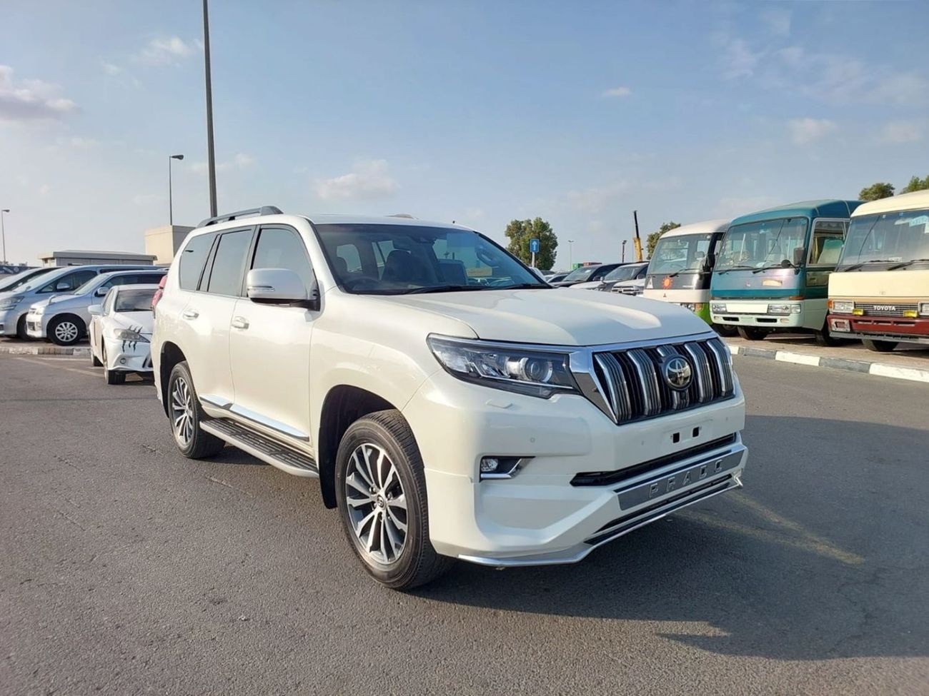 Toyota Prado TOYOTA LAND CRUISER PRADO (KAKADU) RIGHT HAND DRIVE(PM21972)