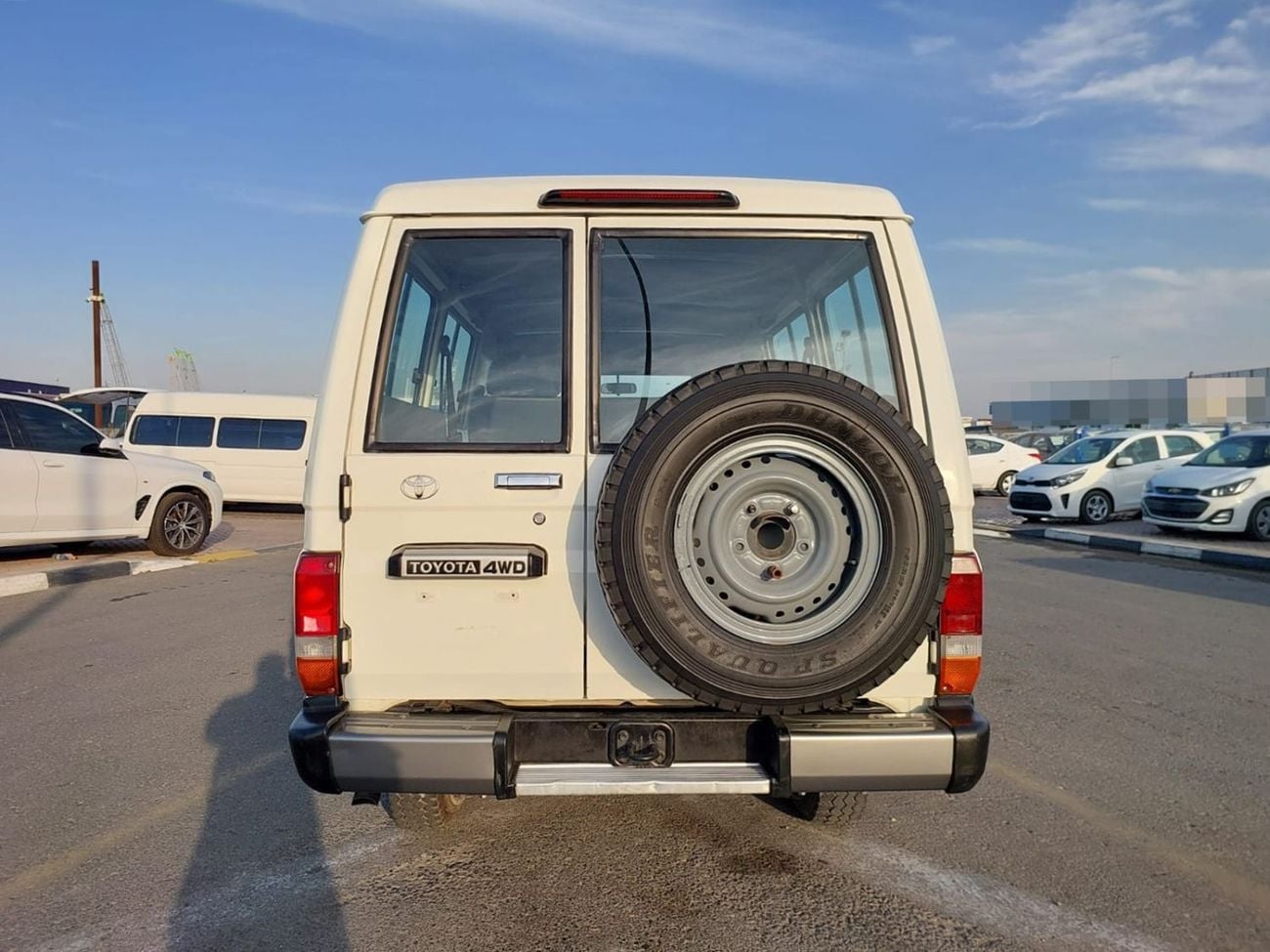 تويوتا لاند كروزر TOYOTA LAND CRUISER SUV RHD 2017 MODEL 4.2 L DIESEL MANUAL(PM89605)