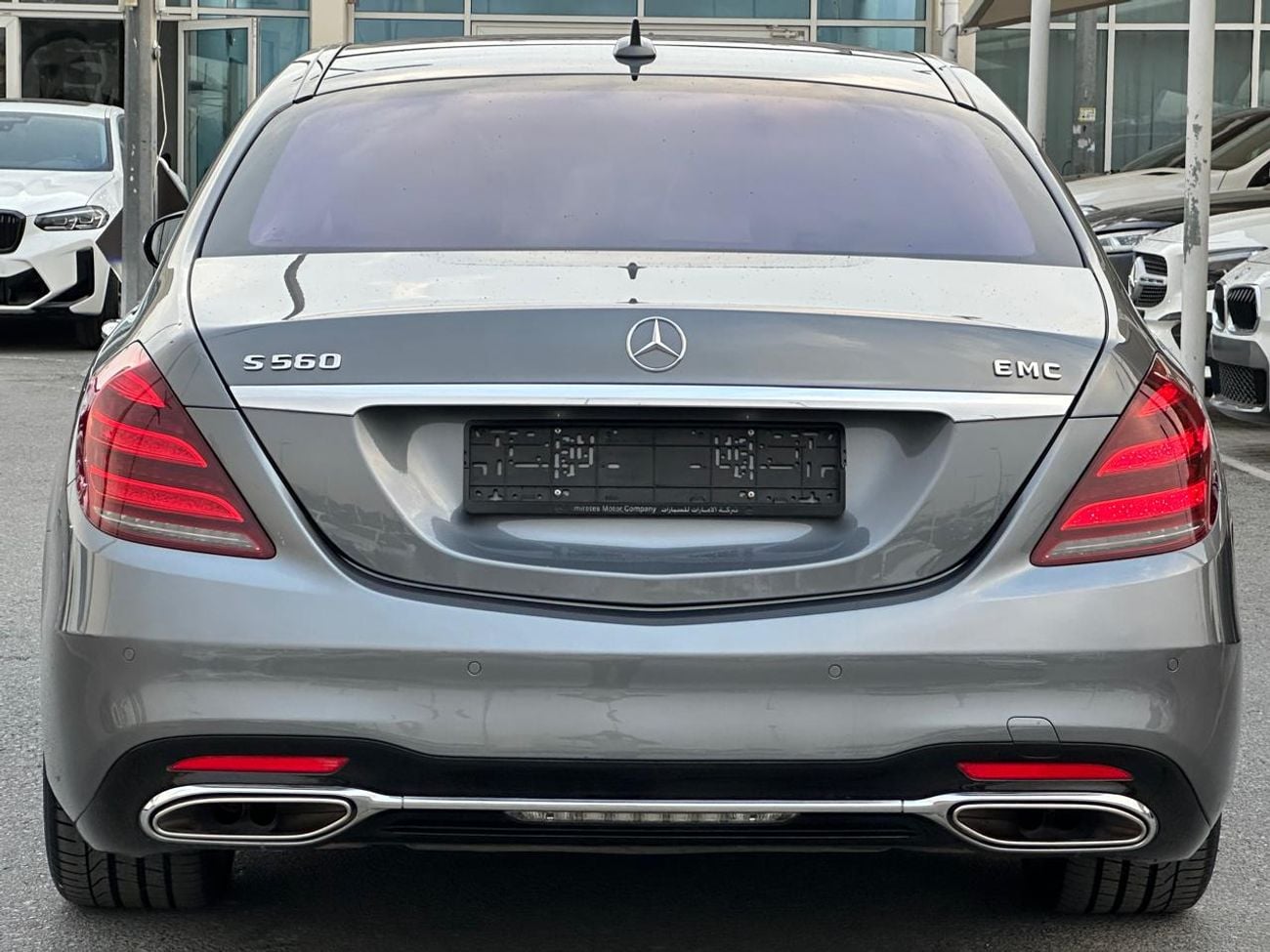 مرسيدس بنز S 560