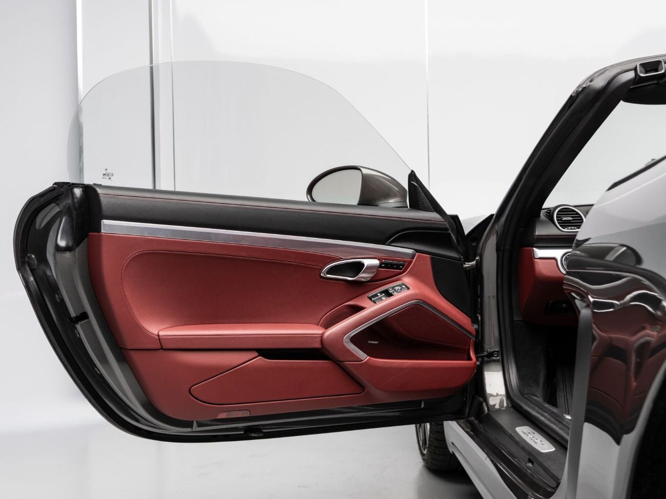 Porsche 718 Boxster STD SUMMER STARTS NOW | EXCLUSIVE DEAL BY BLACKLINE, 2025 Porsche Boxster,  Agency Warranty, GCC