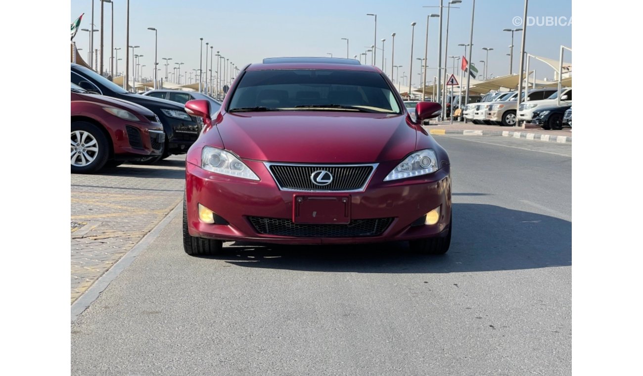 Lexus IS250 Lexus IS250 2009 red color