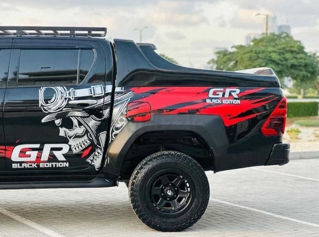 تويوتا هيلوكس GR Sport 4.0L Toyota Hilux pickup GR 2020 years 2.7 4 cylinder gasoline gasoline full option