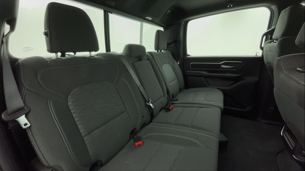 RAM 1500 Bighorn Crew Cab 5.7L 2025 BIGHORN | AED 2137/Month | 0 DP | 30 Day Return | Warranty | Service Hist