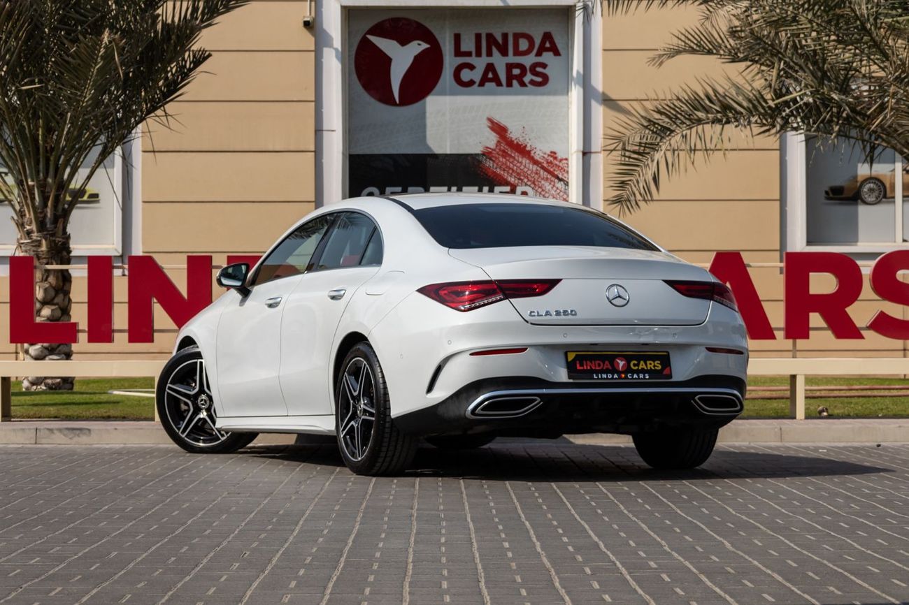 مرسيدس بنز CLA 250 Std 2.0L (221 HP)