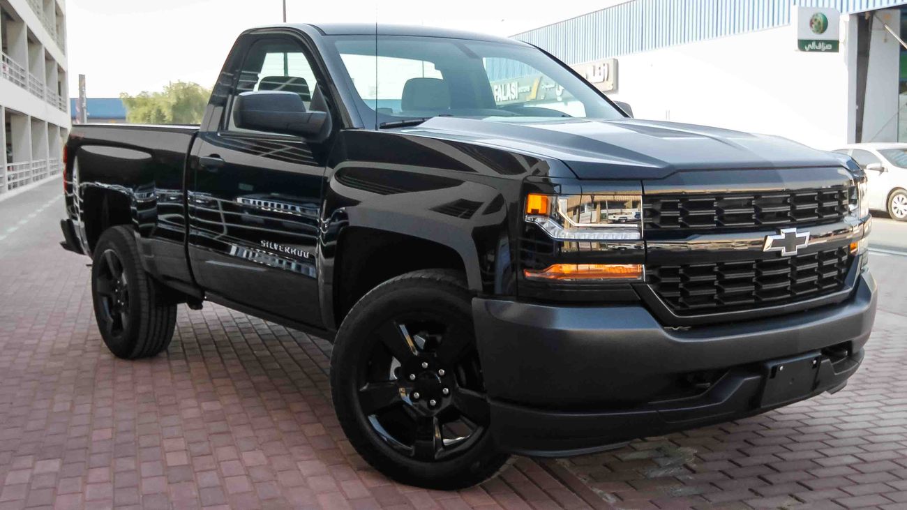 Chevrolet Silverado Black Edition