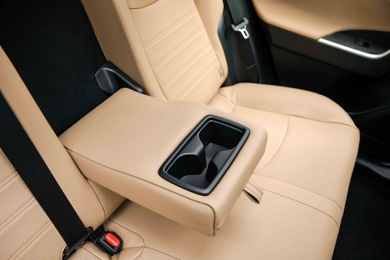 تويوتا راف ٤ HI 2.5L Hybrid - Attitude Black Inside Beige | Export Price