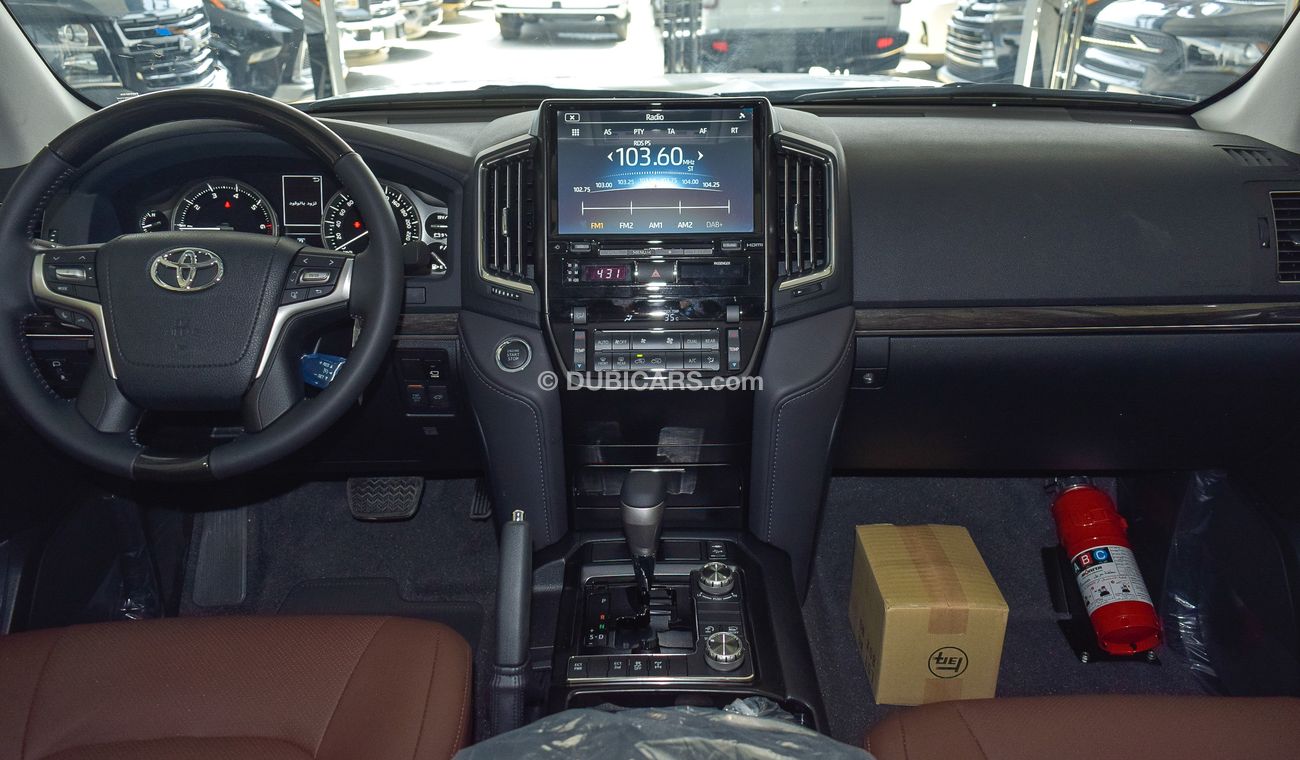 تويوتا لاند كروزر GX.R V6 Grand Touring