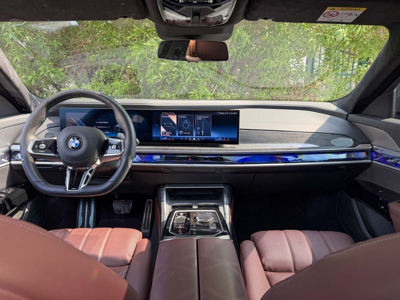 بي أم دبليو 735i M SPORT INDIVIDUAL