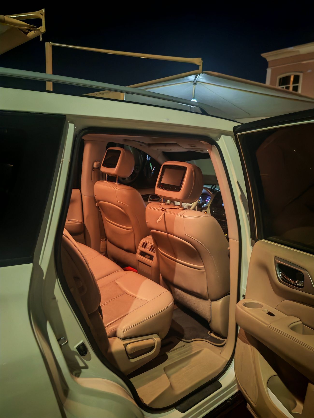 Nissan Pathfinder SV