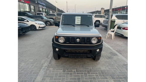 سوزوكي جيمني سوزوكي جيمني موديل 2022 رقم واحد فل مواصفات شاشه كاميرا ريوس مثبت سرعه السياره بالحالة الوكاله ضمان