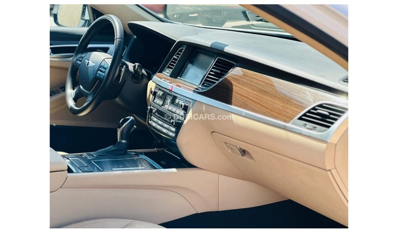 Hyundai Genesis 1200 PM || GENESIS GLS 3.8 V6 || FULL OPTION || GCC || WELL MAINTAINED