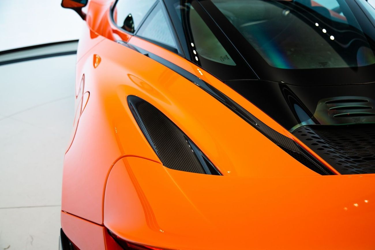 McLaren 765LT Std McLaren 765LT Full Carbon Fiber