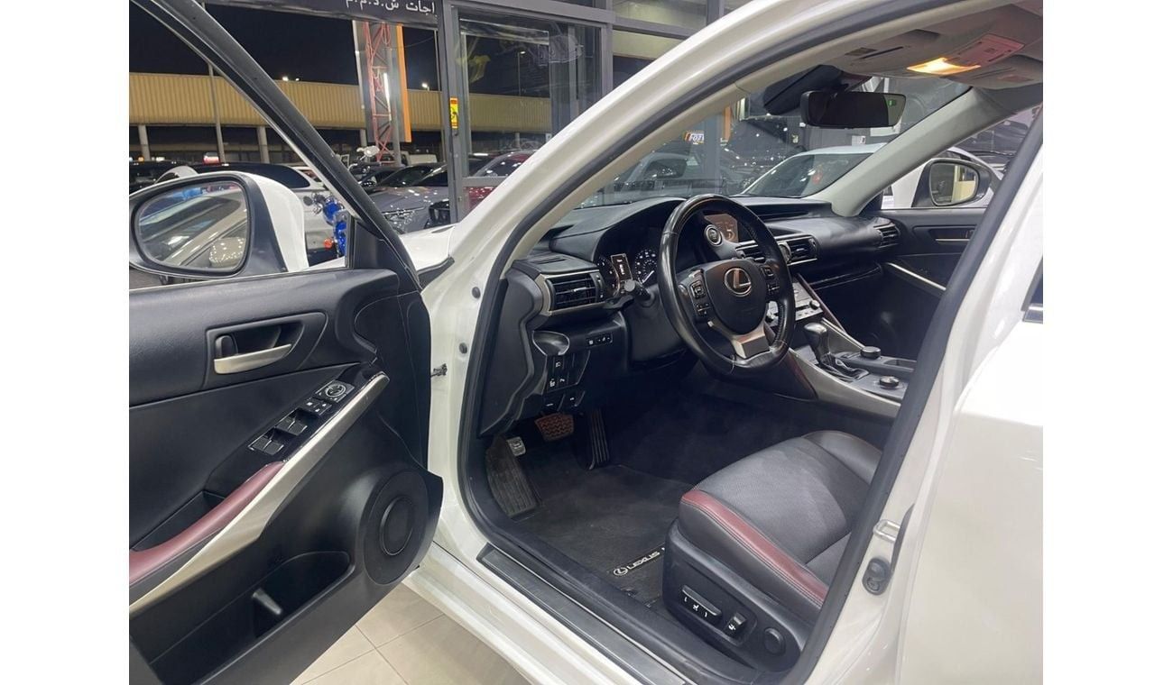 Lexus IS300 Platinum 2.0L