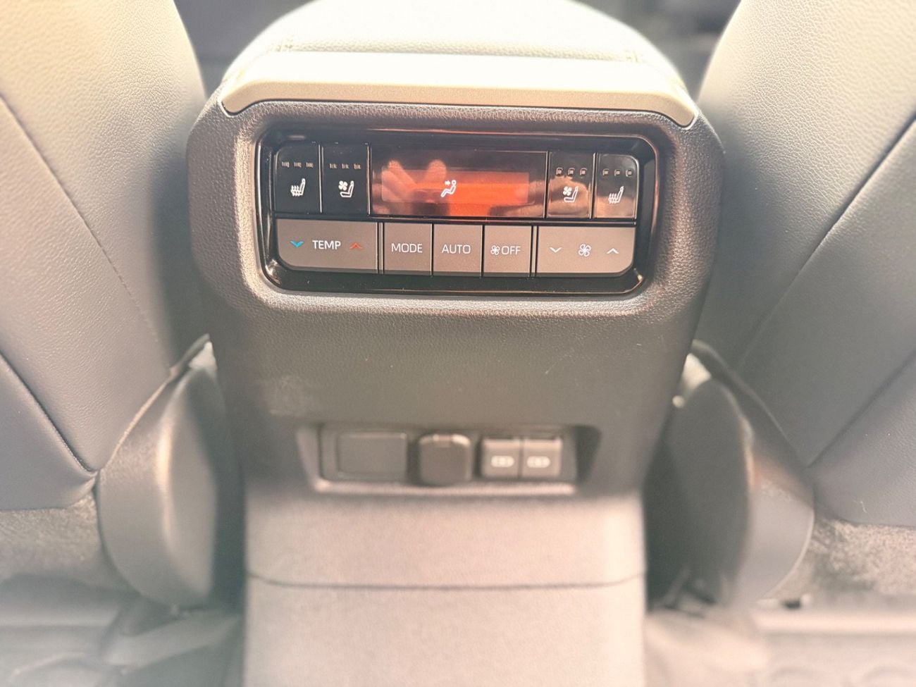 تويوتا برادو TXL1 2.8L