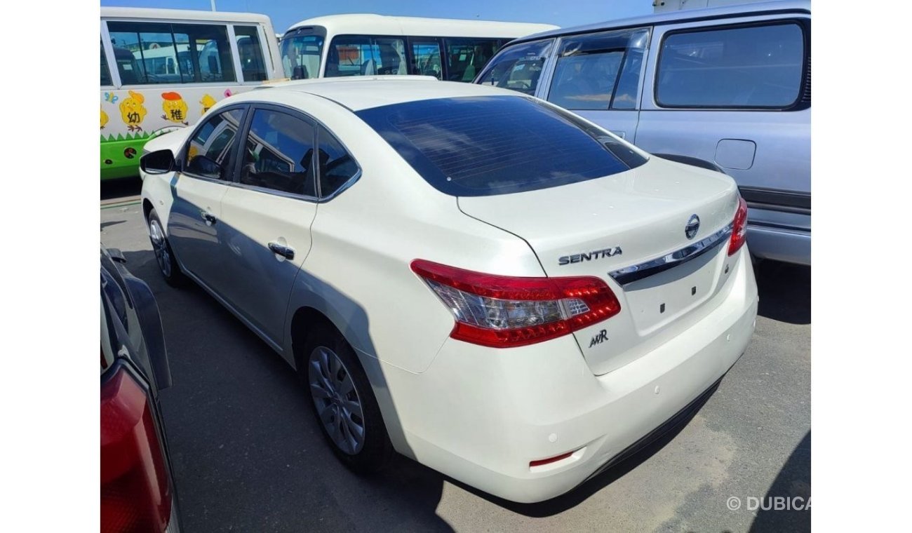 نيسان سنترا NISSAN SENTRA AWR 2020 GCC | Km 122190 | WHITE