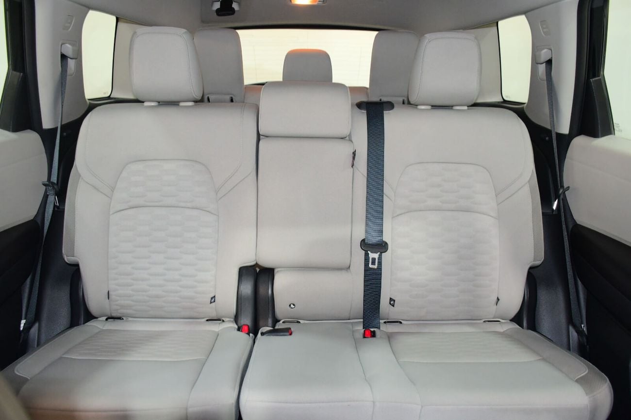 Nissan Pathfinder SL 2.0