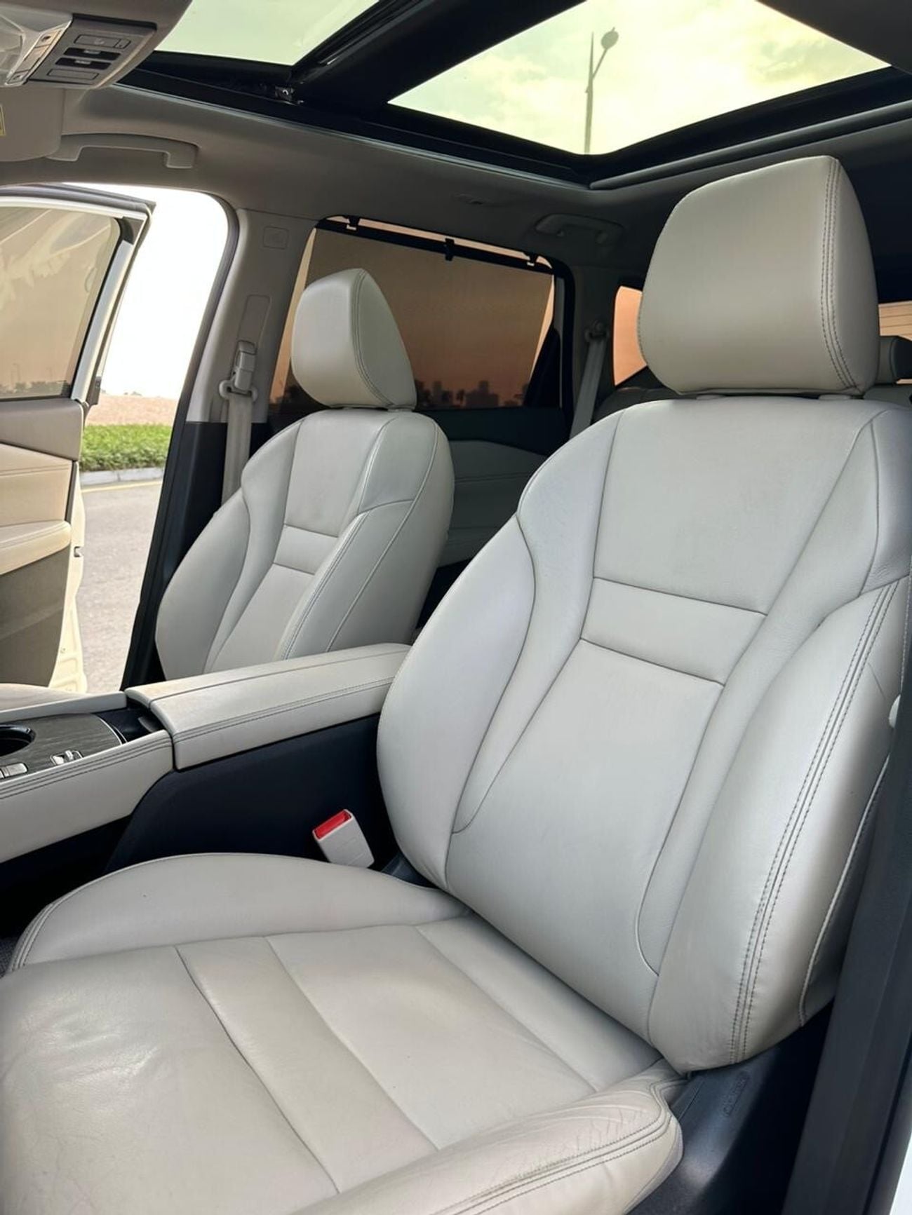 نيسان روج SL