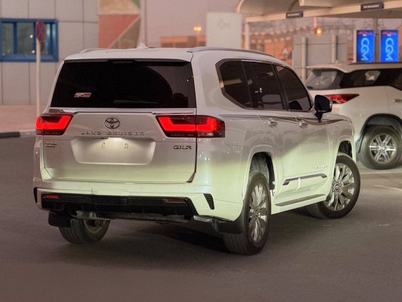 تويوتا لاند كروزر GXR Diesel 2022 Full Option 3.3 Twin Turbo