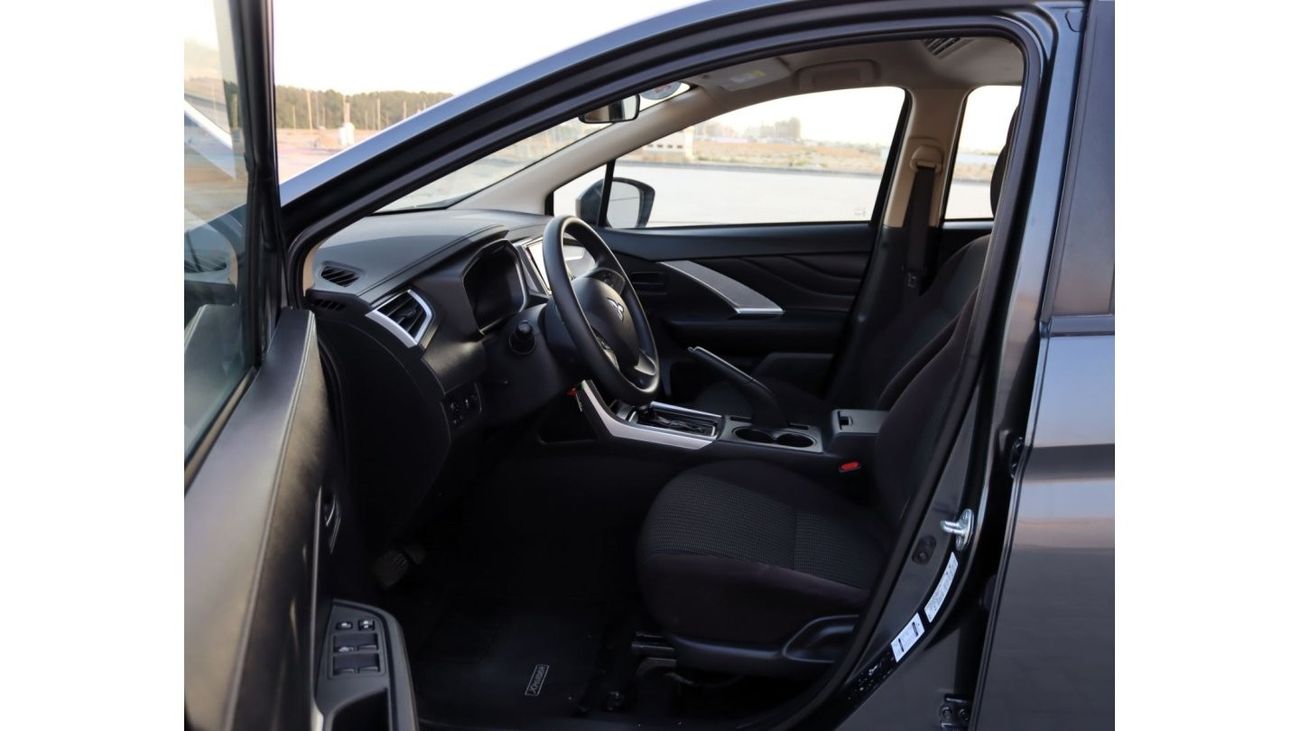 Mitsubishi Xpander Highline ACCIDENTS FREE -* GCC - ORIGINAL PAINT - 1500 CC - PERFECT CONDITION INSIDE OUT