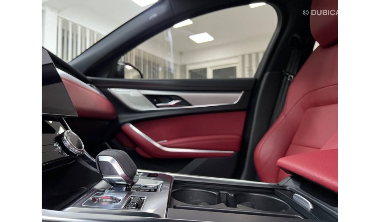 جاكوار XF R-ديناميك S R-ديناميك HSE