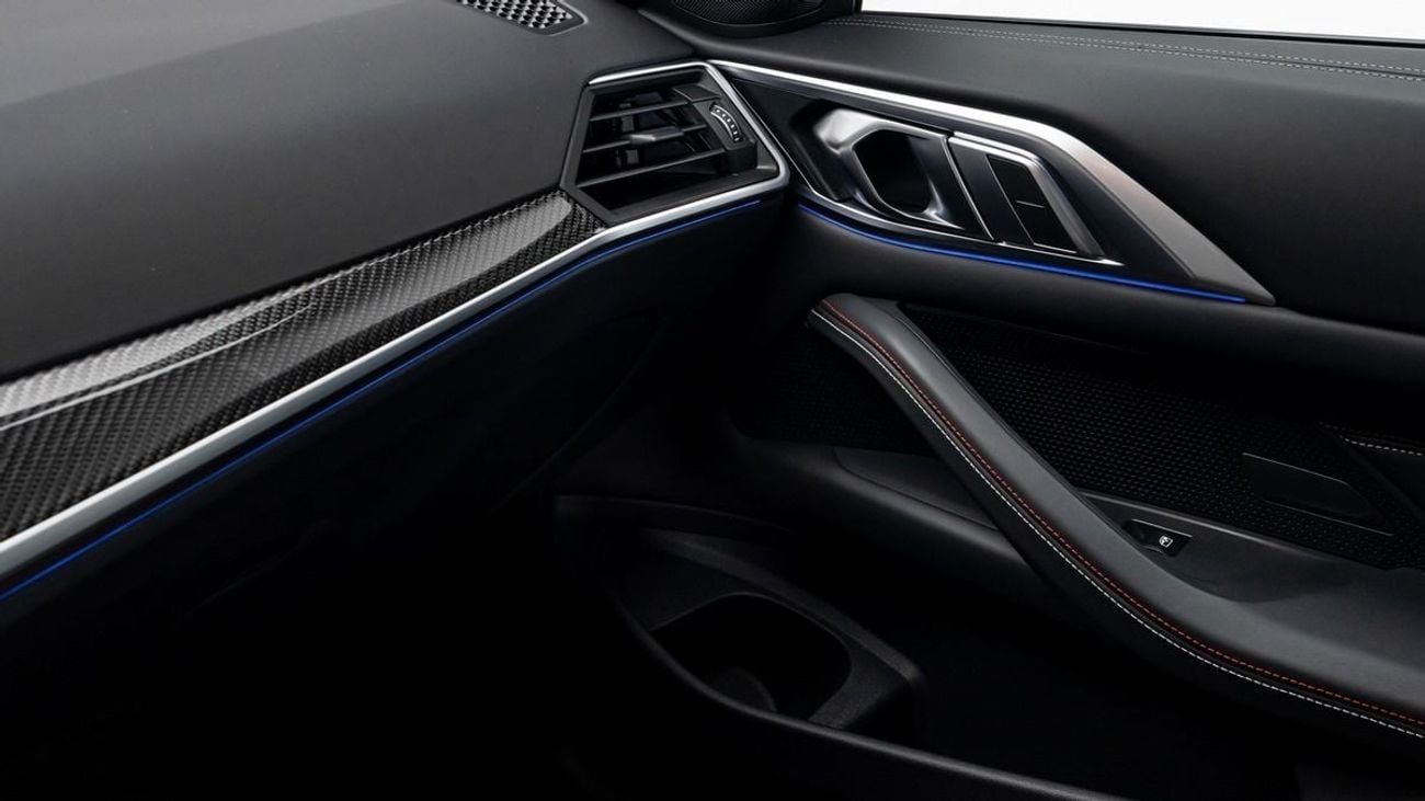 بي أم دبليو M4 CSL - 2023 - GCC - Under Warranty and Service Contract