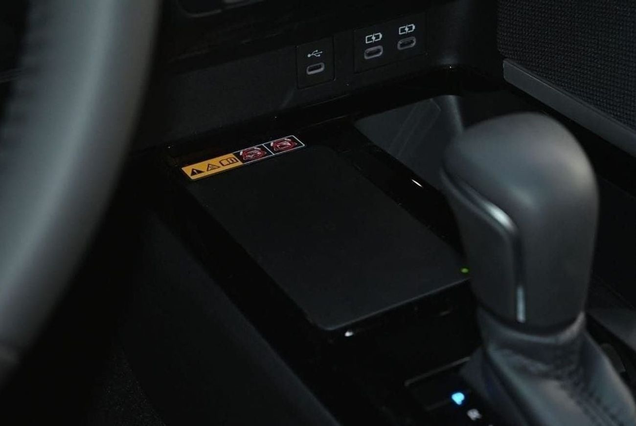 Toyota Camry Toyota Camry LE 2.5L Hybrid, Model 2025, Color Grey