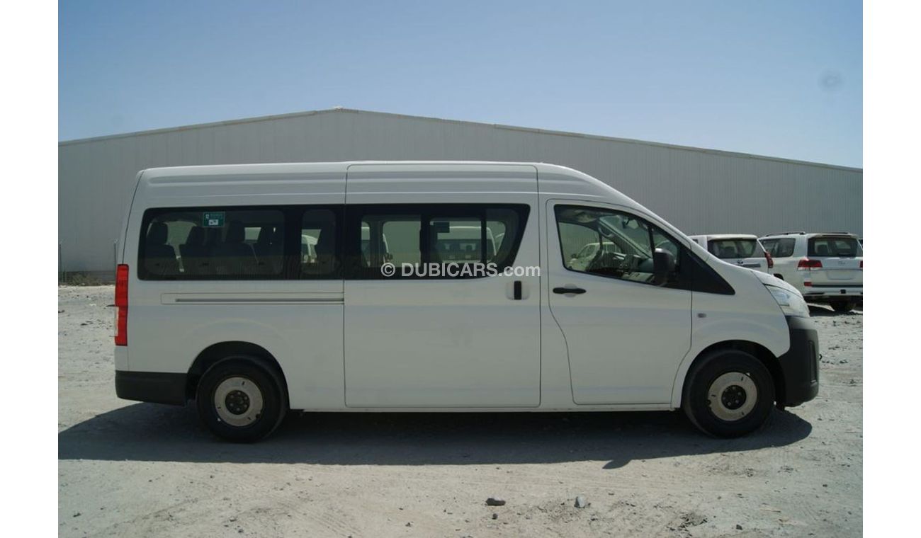 Toyota Hiace 3.5L Petrol Hiagh Roof DX Manual