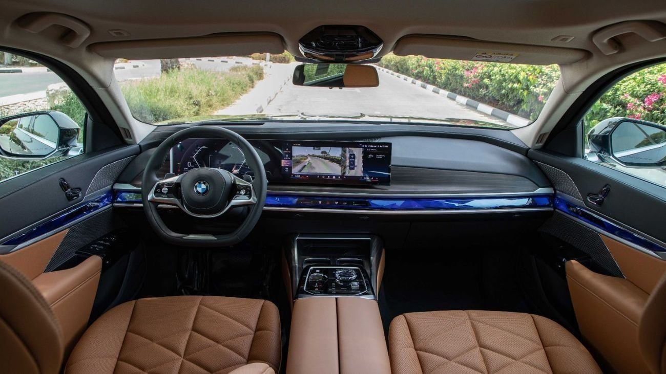 BMW 735i | GCC Specs | 2026 | 3 Years Warranty & Contract Service | For Local Registration +10%