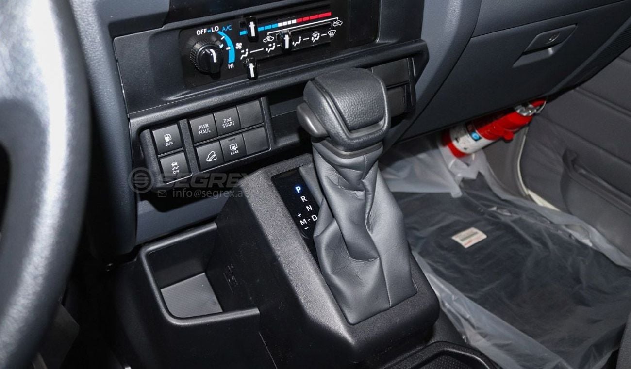 تويوتا لاند كروزر 70 2025 Model Toyota Land Cruiser Hardtop LC78, 4.0L Petrol 4WD A/T