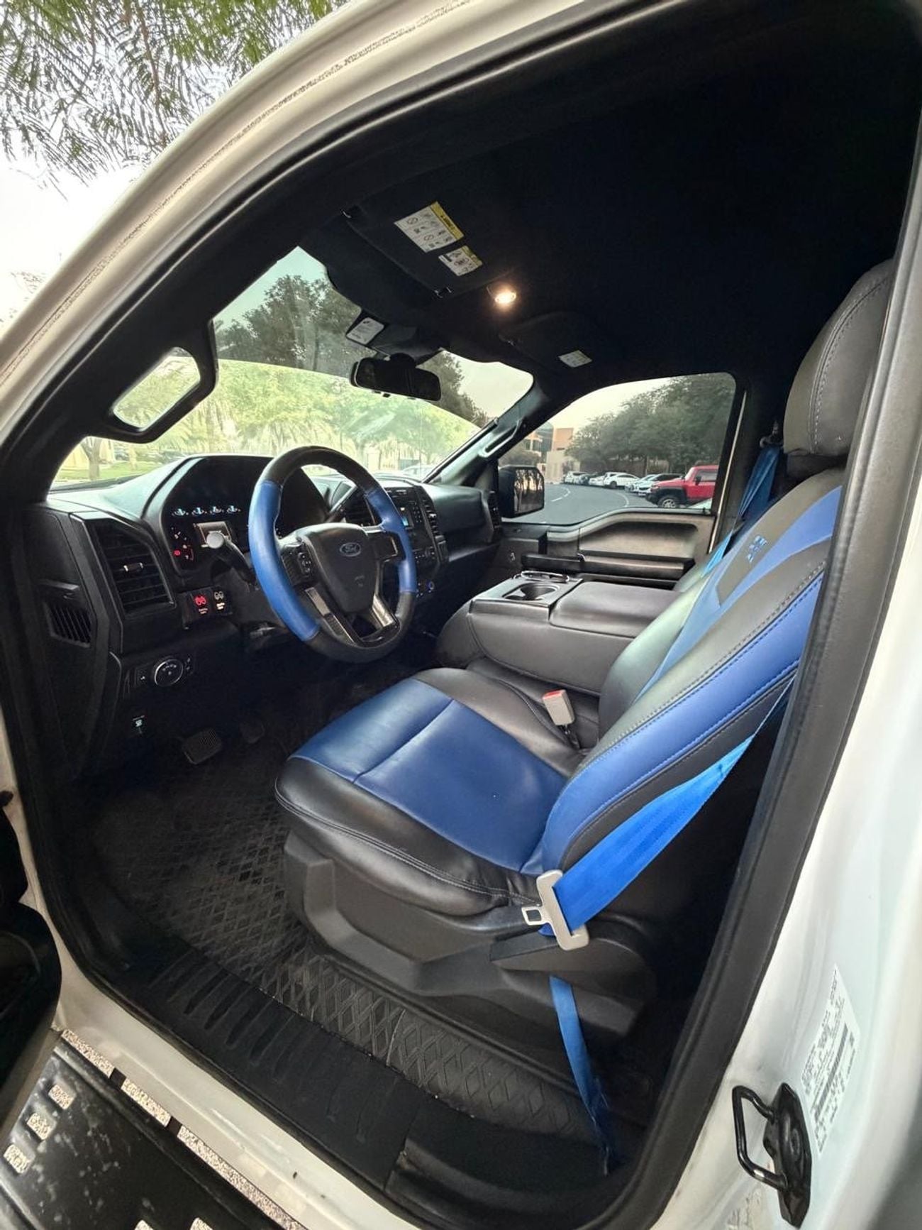 فورد F 150 XL 5.0L Double Cab Utility