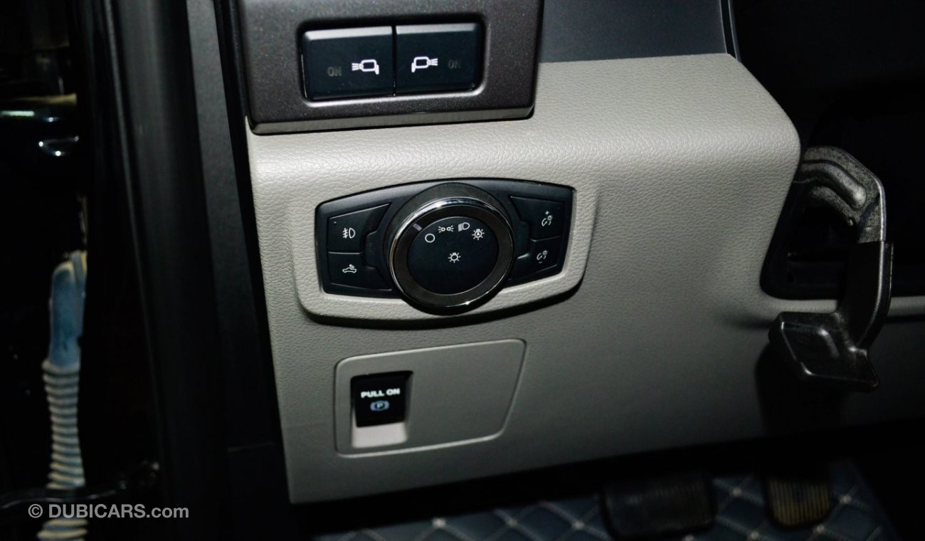 Ford F 150 XLT SPORT 4X4