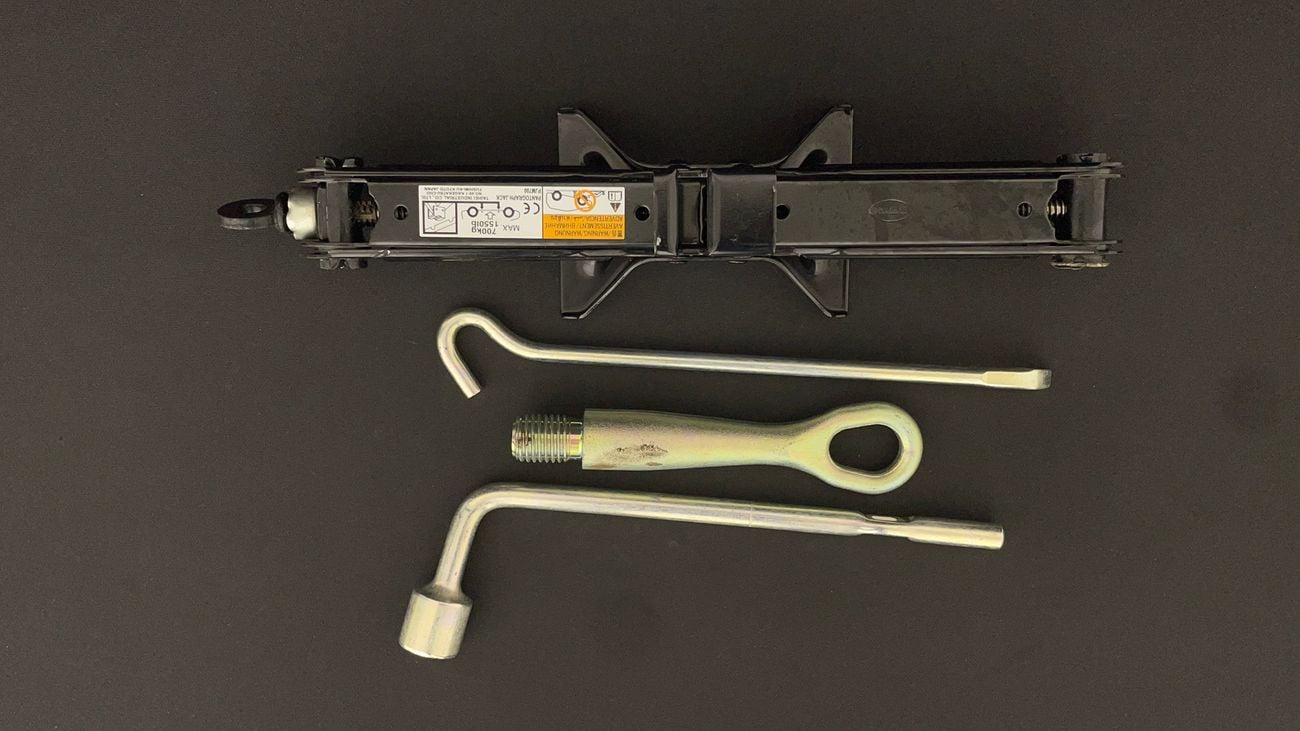 ميتسوبيشي اتراج GLX HIGHLINE 1.2 | بدون دفعة مقدمة | اختبار القيادة في المنزل