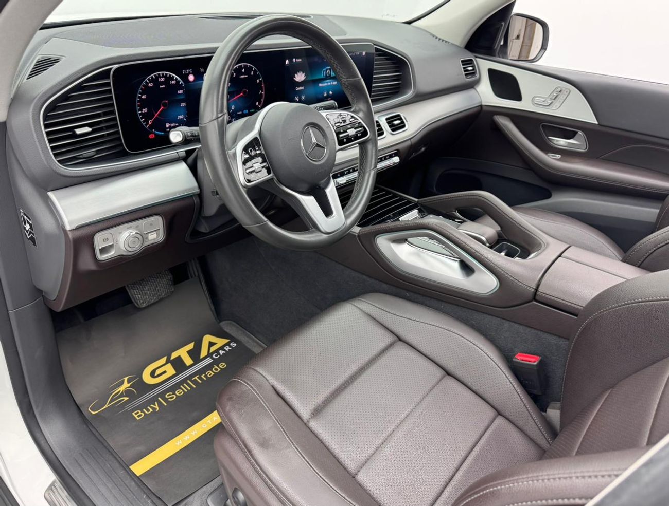 مرسيدس بنز GLE 450 2020 Mercedes-Benz GLE450 4MATIC, Oct / 2026 Mercedes Warranty, Mercedes Service History, GCC