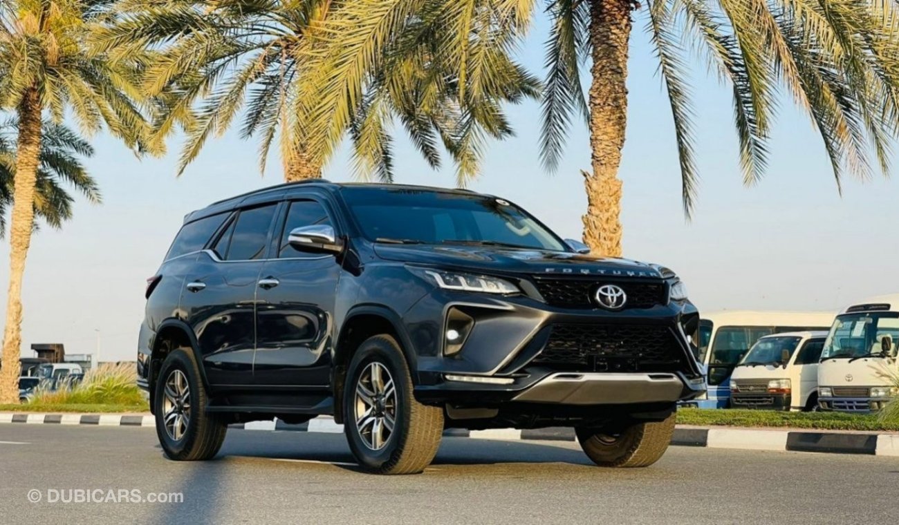 Toyota Fortuner | FACELIFTED TO 2023 | GCC SPECS | 4WD | LEATHER INTERIOR |