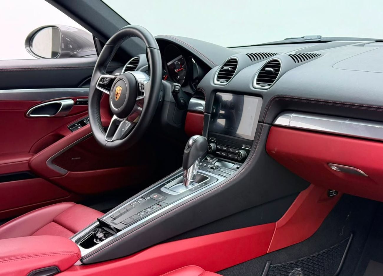 بورش كايمان 718 2024 Porsche 718 Cayman Style Edition, 2028 Porsche Warranty, 2029 Porsche Service Pack, Low Km, GCC