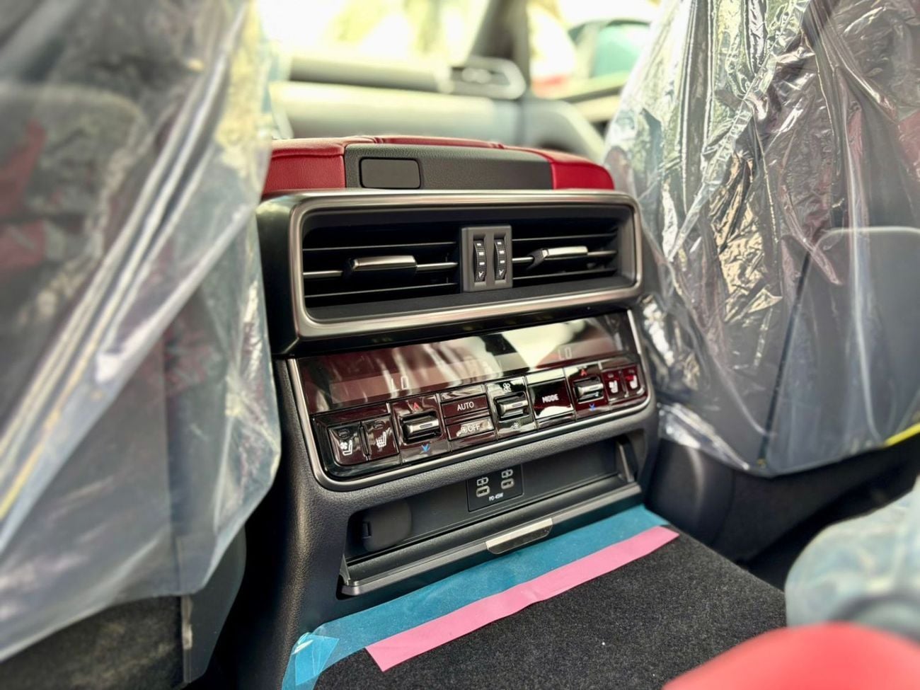 Lexus LX700h F Sport