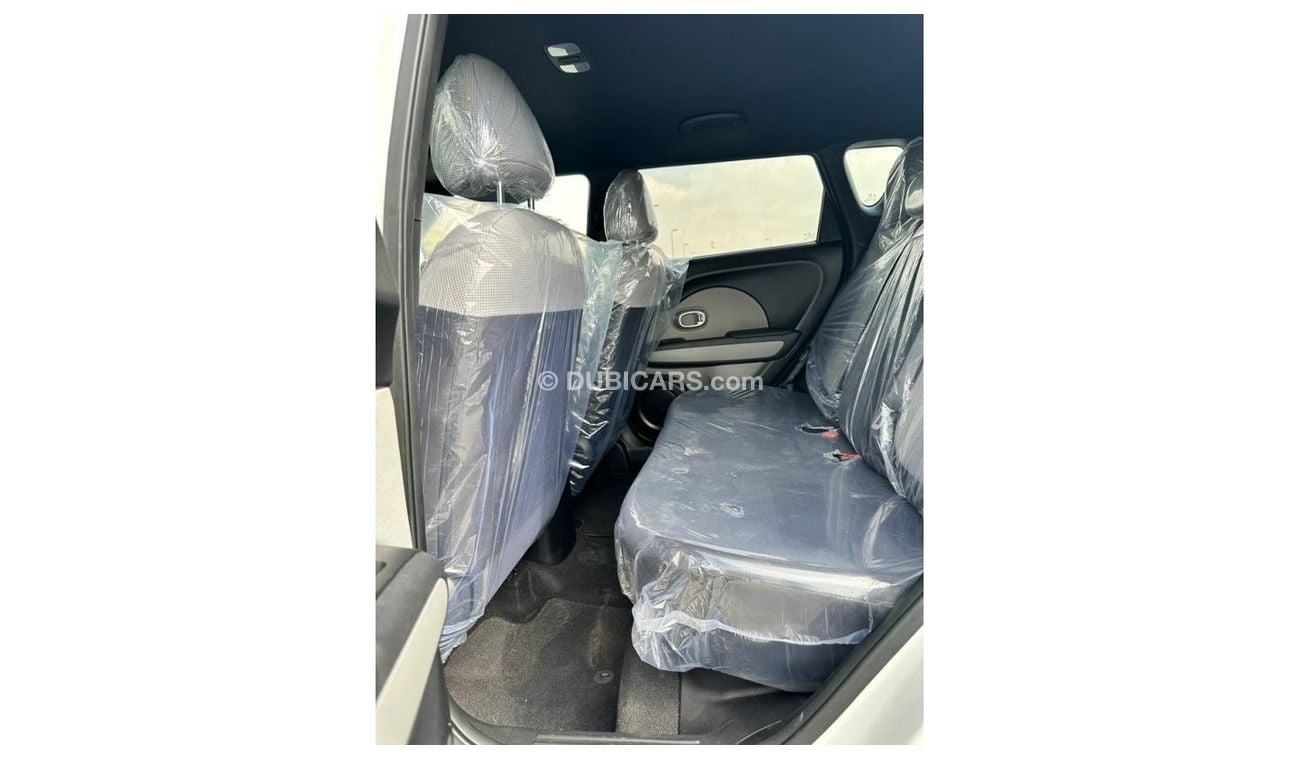 Kia Soul Base