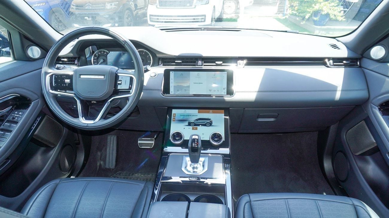 لاند روفر رانج روفر إيفوك P160 R-Dynamic 1.5L