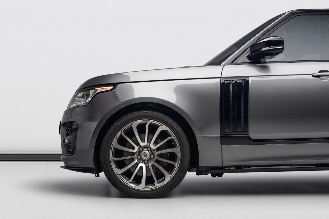 Land Rover Range Rover VOGUE SE BUY NOW, PAY 2027 | THE BLACKLINE STANDARD | 12 Month Blackline Warranty, GCC