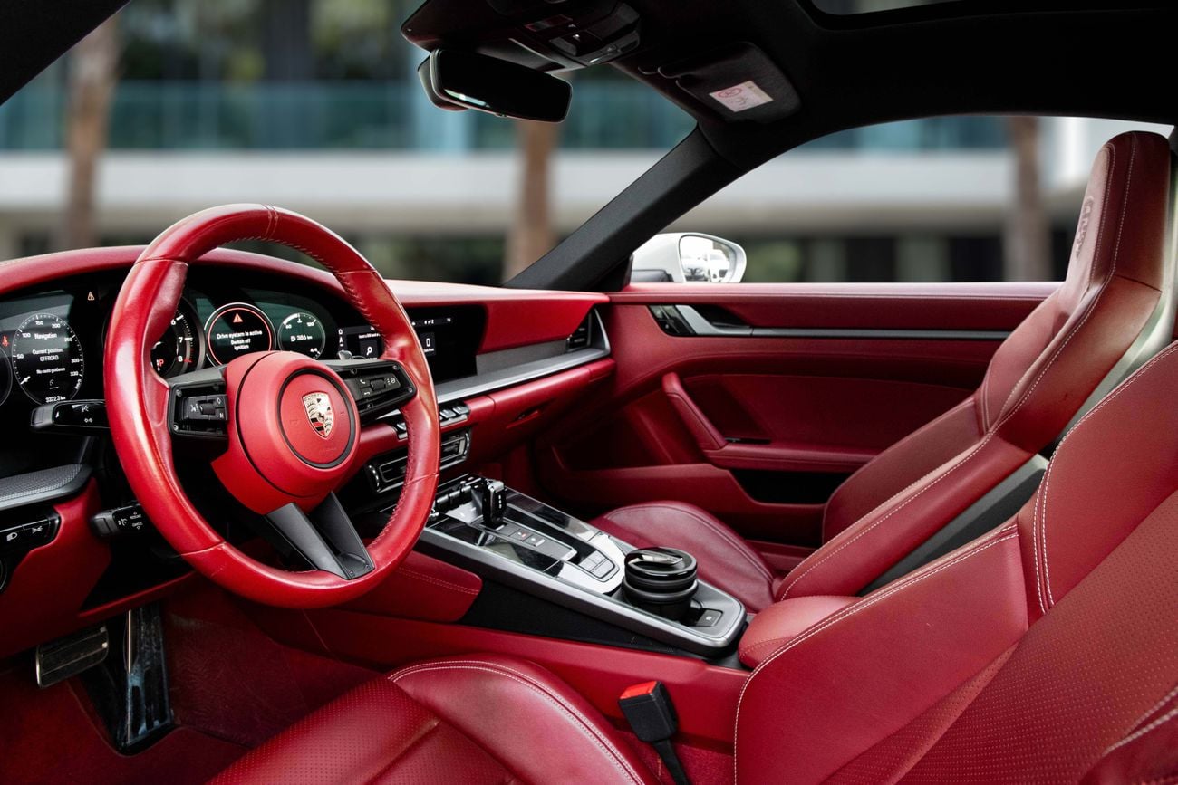 بورش 911 911 | 7,736 P.M | 0% Downpayment | Porsche Warranty!