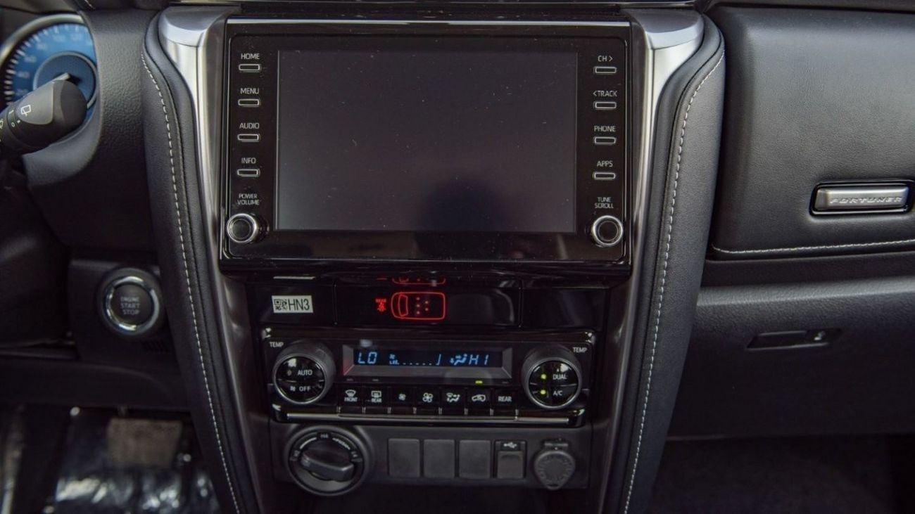 Toyota Fortuner Toyota Fortuner 2.4L diesel V4 4x4 2024