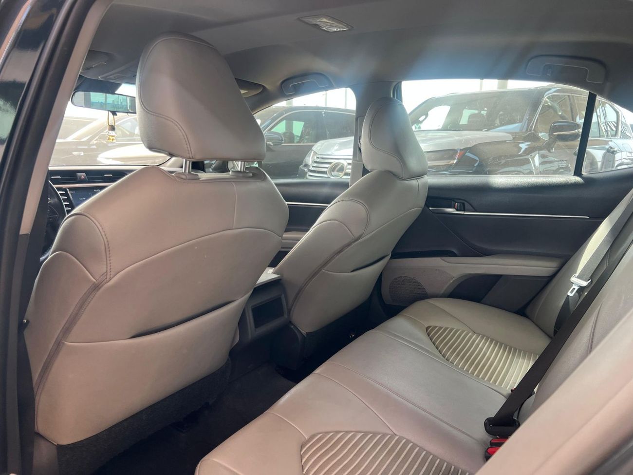 Toyota Camry SE 2.5L