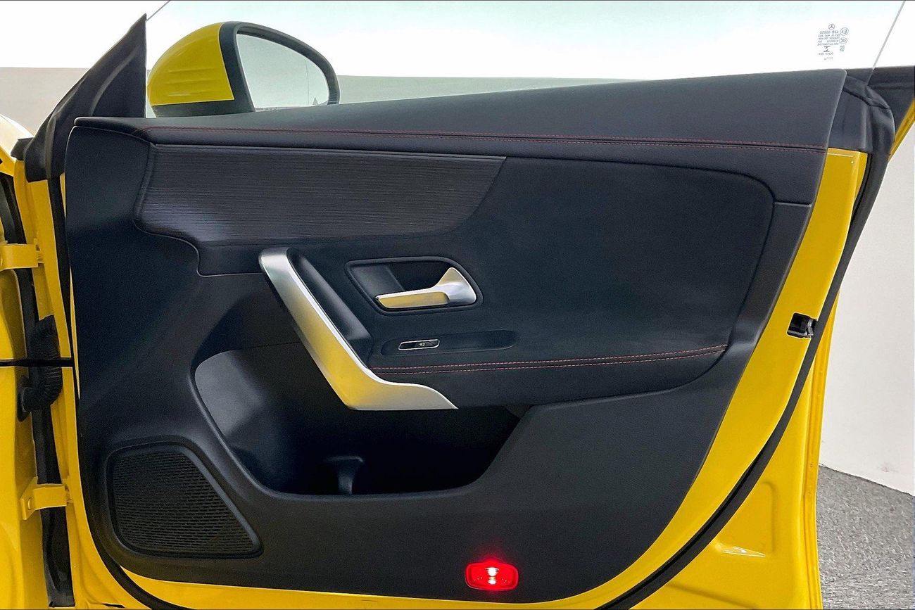 مرسيدس بنز CLA 250 Premium + | شامل الضمان | 0 ﺪﻔﻋﺓ ﺃﻮﻟﻯ