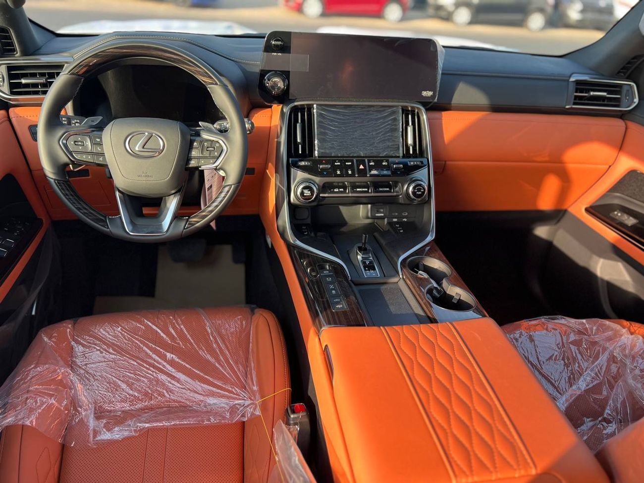 لكزس LX 700h VIP 3.5L HEV A/T // 2026 // FULL OPTION WITH VIP&COOLING&HEATED SEATS , MARK LEVINSON SOUND SYSTEM /
